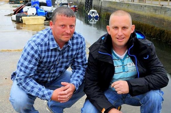Derek Main (l) and Gary Roberts (r).