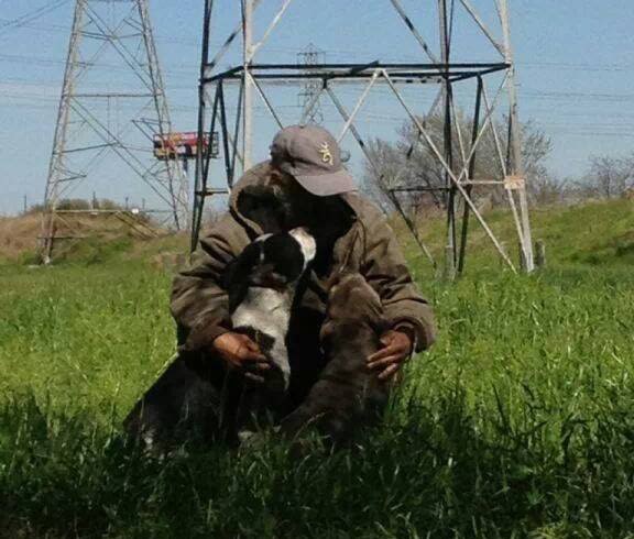Jose, the homeless man, caring for street dogs. Photo Credit: Melrose Park Neglected Dogs