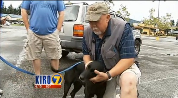 Steve Rasnick reunited with his dog Miki.