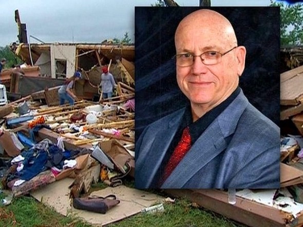 5.14.15 - Owner Sacrifices His Life to Save Dog from Deadly Tornado1