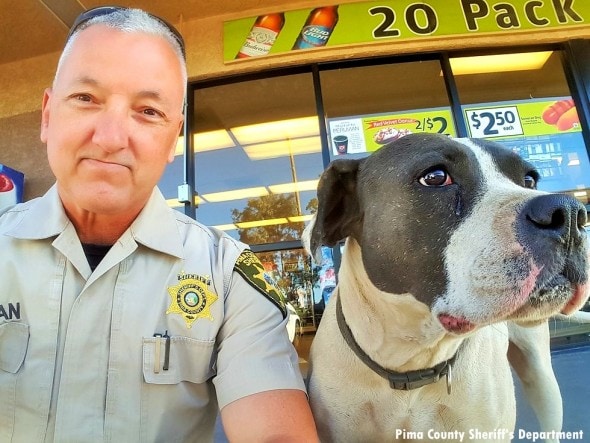 4.4.16 - Deputy Selfies with Lost Dog2