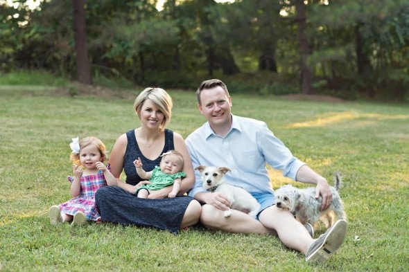 6.17.16 - News Anchor Says Goodbye to His Beloved Dog With a Bucket List7