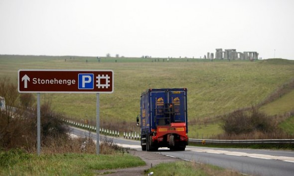 10-08-16-stonehenge3