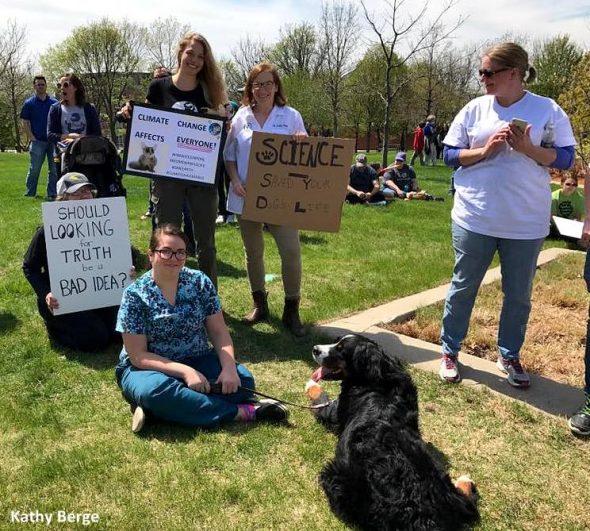 4.24.17 Dogs Who Marched for Science14