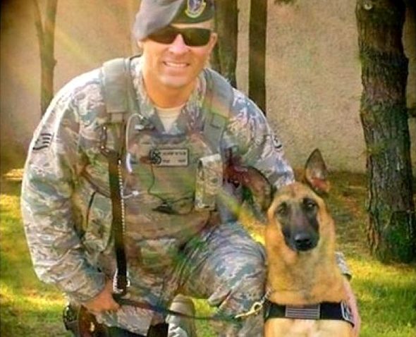 5.1.17 Airman Reunites With Military Dog After Three Years Apart2